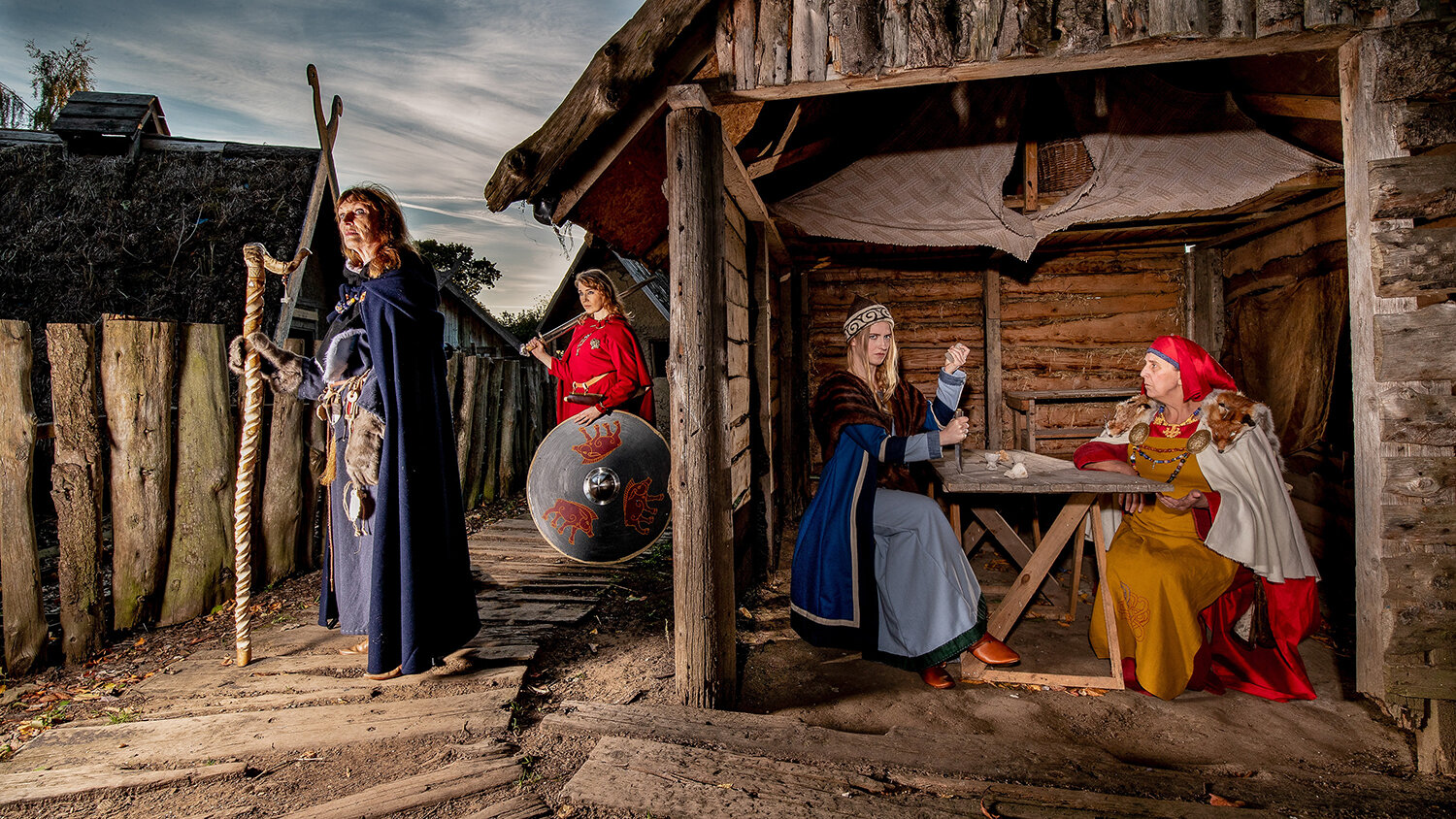 Angebote Wikinger Kleidung Store -Angebote Wikinger Kleidung Store CAG Jorvik Strong Viking Women Press 031