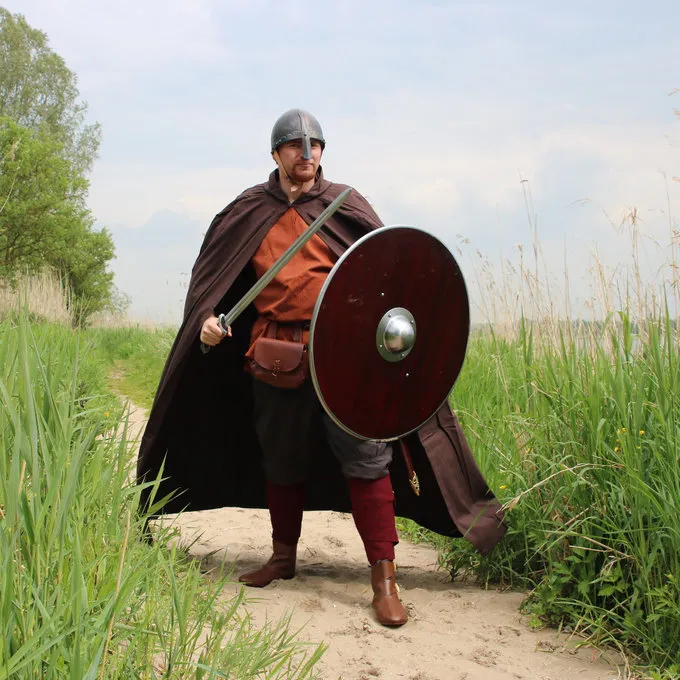 Leonardo Carbone Baumwollumhang, Dunkelbraun 3 Leonardo Carbone Baumwollumhang, Dunkelbraun – Bild 3