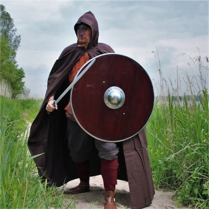 Leonardo Carbone Baumwollumhang, Dunkelbraun 6 Leonardo Carbone Baumwollumhang, Dunkelbraun – Bild 6