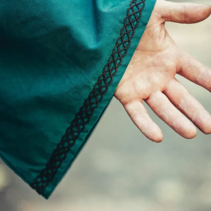 Leonardo Carbone Bestickte Tunika Thorgrim, Grün 6 Leonardo Carbone Bestickte Tunika Thorgrim, Grün – Bild 6