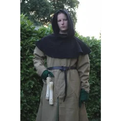 Leonardo Carbone (Early) Medieval Chaperon