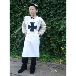 Leonardo Carbone Kinder Surcoat Teutonen