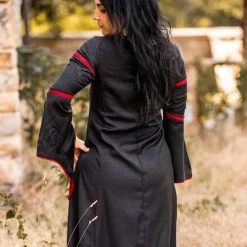 Leonardo Carbone Kleid Eleanora Rot-schwarz 10 Leonardo Carbone Kleid Eleanora Rot-schwarz -Angebote Wikinger Kleidung Store kleid eleanora rot schwarz 4