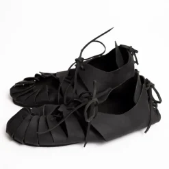 Leonardo Carbone Leder Eisenzeit Sandalen