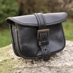 Epic Armoury Ledergürteltasche Agostino, Schwarz