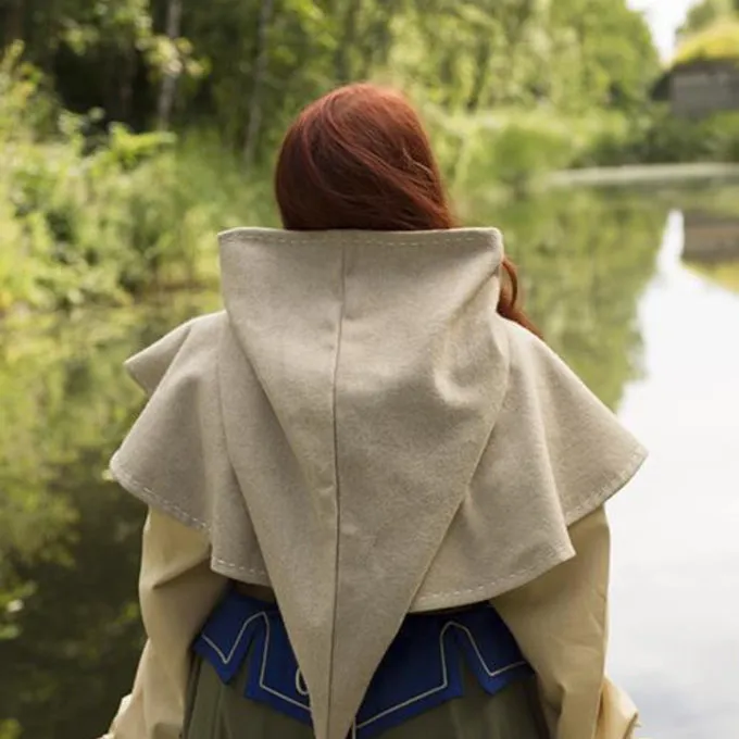 Epic Armoury Mittelalterlicher Begleiter Erhard, Beige 2 Epic Armoury Mittelalterlicher Begleiter Erhard, Beige – Bild 2