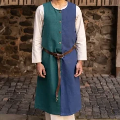 Burgschneider Tabard Audic, Links, Blau