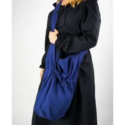 Leonardo Carbone Textilumhängetasche, Schwarz 9 Leonardo Carbone Textilumhängetasche, Schwarz -Angebote Wikinger Kleidung Store textilumhaengetasche schwarz 3