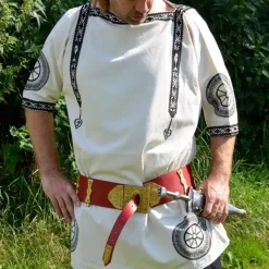 Tunica Manicata Mit Kurzen Ärmeln