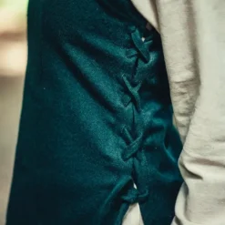 Leonardo Carbone Überkleid Aus Wolle Frigg, Grün 9 Leonardo Carbone Überkleid Aus Wolle Frigg, Grün -Angebote Wikinger Kleidung Store ueberkleid aus wolle frigg gruen 3