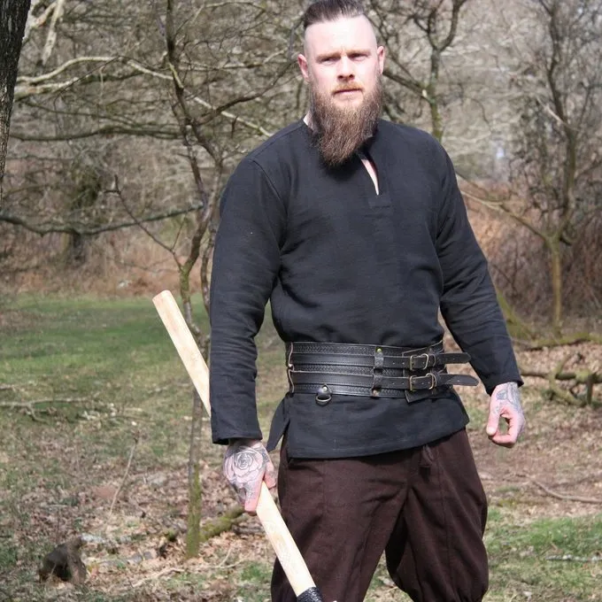 Leonardo Carbone Viking Tunika Hans, Schwarz 1 Leonardo Carbone Viking Tunika Hans, Schwarz