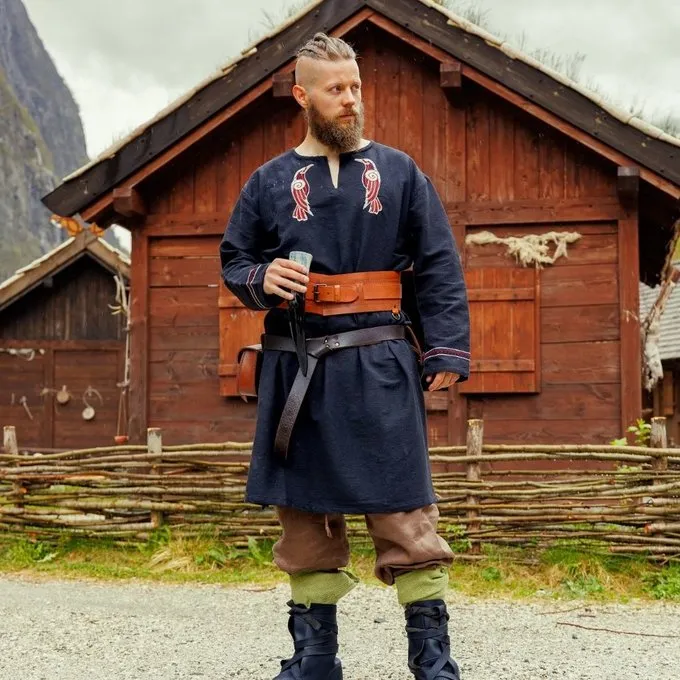 Leonardo Carbone Wikinger -Tunika Hugin & Munin, Schwarz 1 Leonardo Carbone Wikinger -Tunika Hugin & Munin, Schwarz